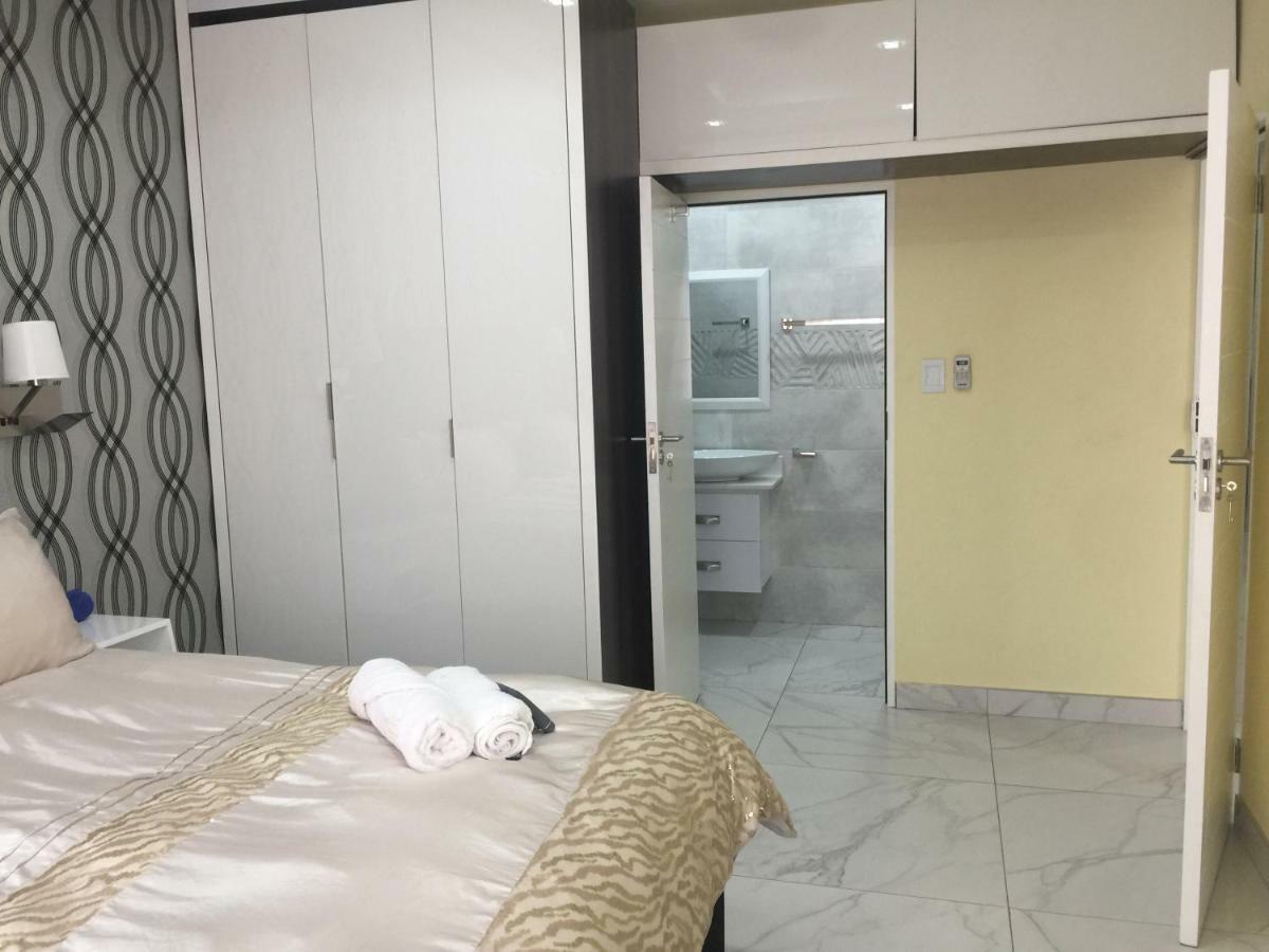 Aya Luxury 99 Apartment Durban