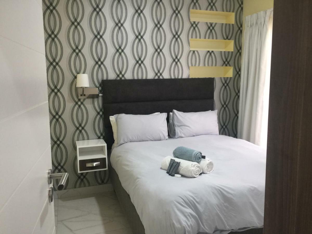 Aya Luxury 99 Apartment Durban